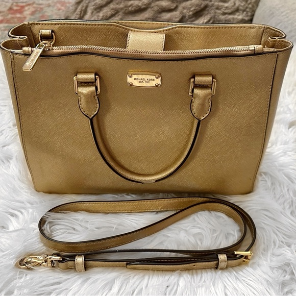 Women Michael Kors Metallic Gold Medium Tote Crossbody Purse - Picture 4 of 7